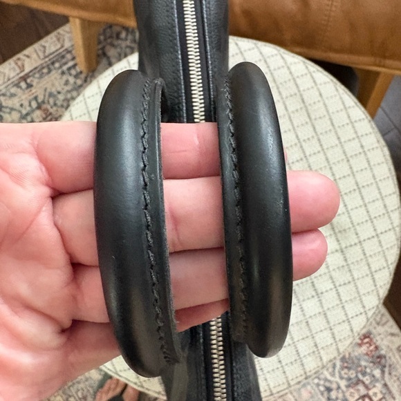 *BNWOT* authentic LOUIS VUITTON PORTE DOCUMENT VOYAGE GRAPHITE laptop/handbag - Picture 9 of 16